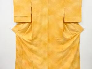 菊青海波模様織り出し付け下げ色無地着物